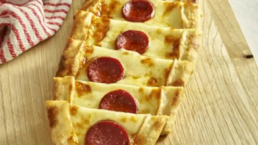 Sucuklu Yumurtalı Pide