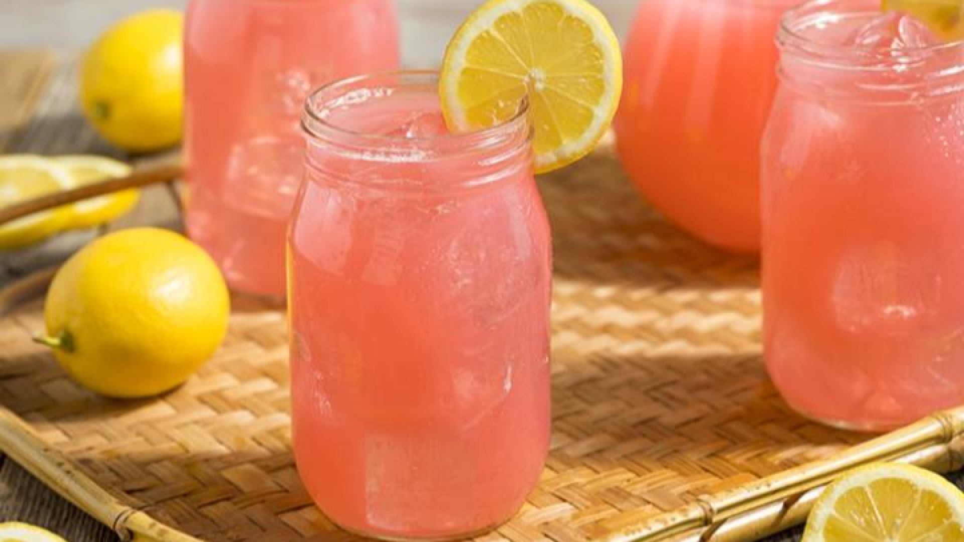 Meyveli Limonata (Çilekli, Kivili)