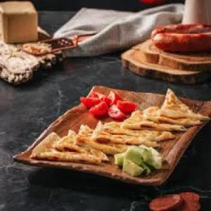 Sucuklu Kaşarlı Gözleme