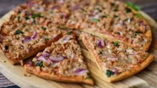 Ton Balıklı Pizza