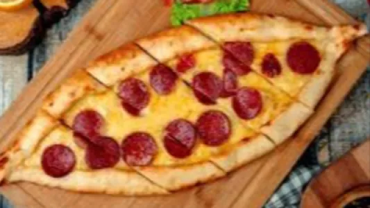 Sujuk and Cheese Pide