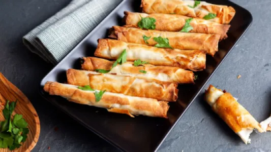 Portion Fried Cigarette Rolls