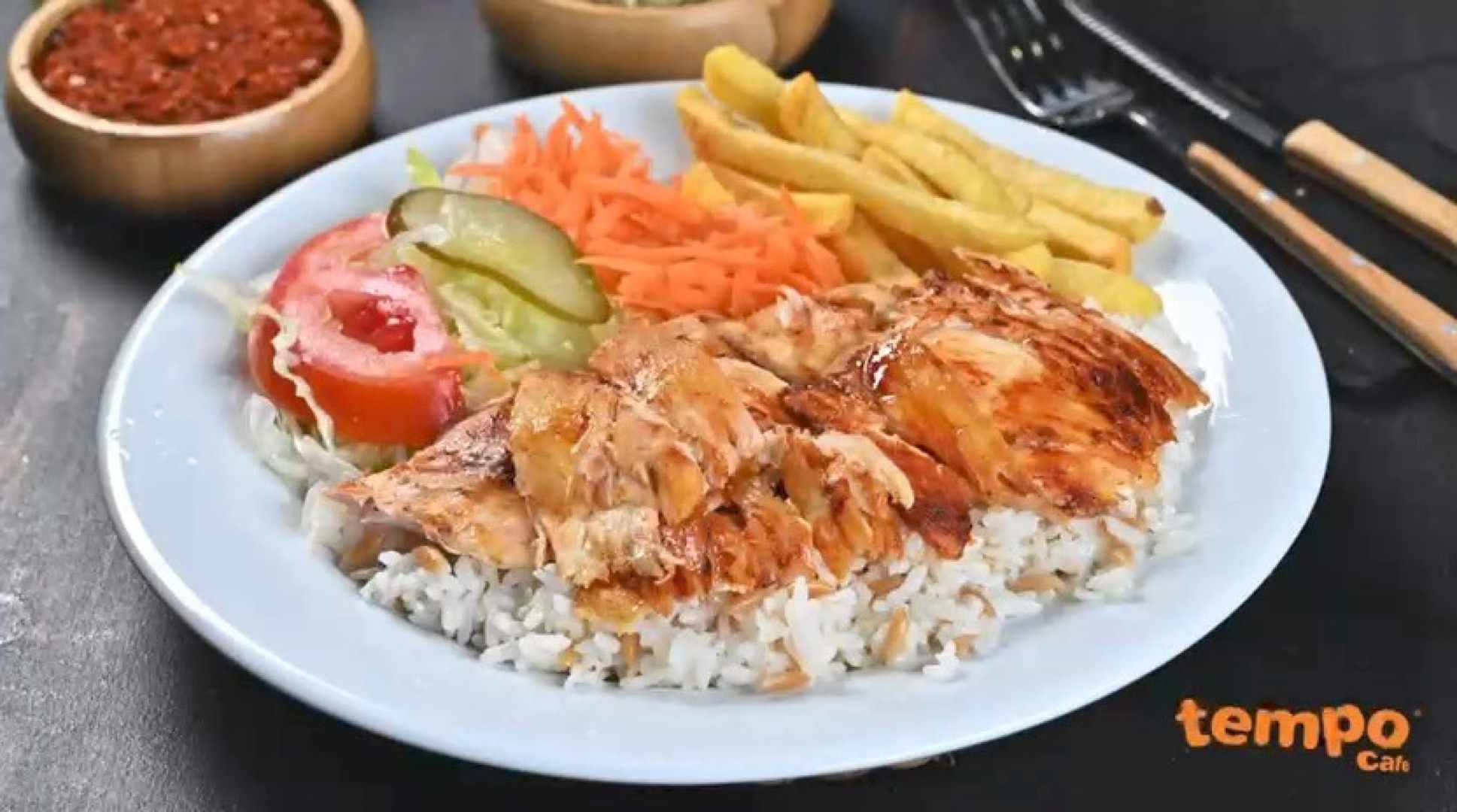 Pilav Üstü Tavuk Döner 