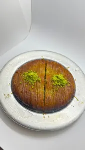 Basket Kunefe (For four people)