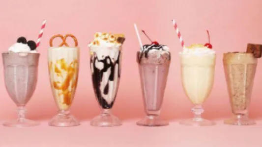 Çilekli Milkshake